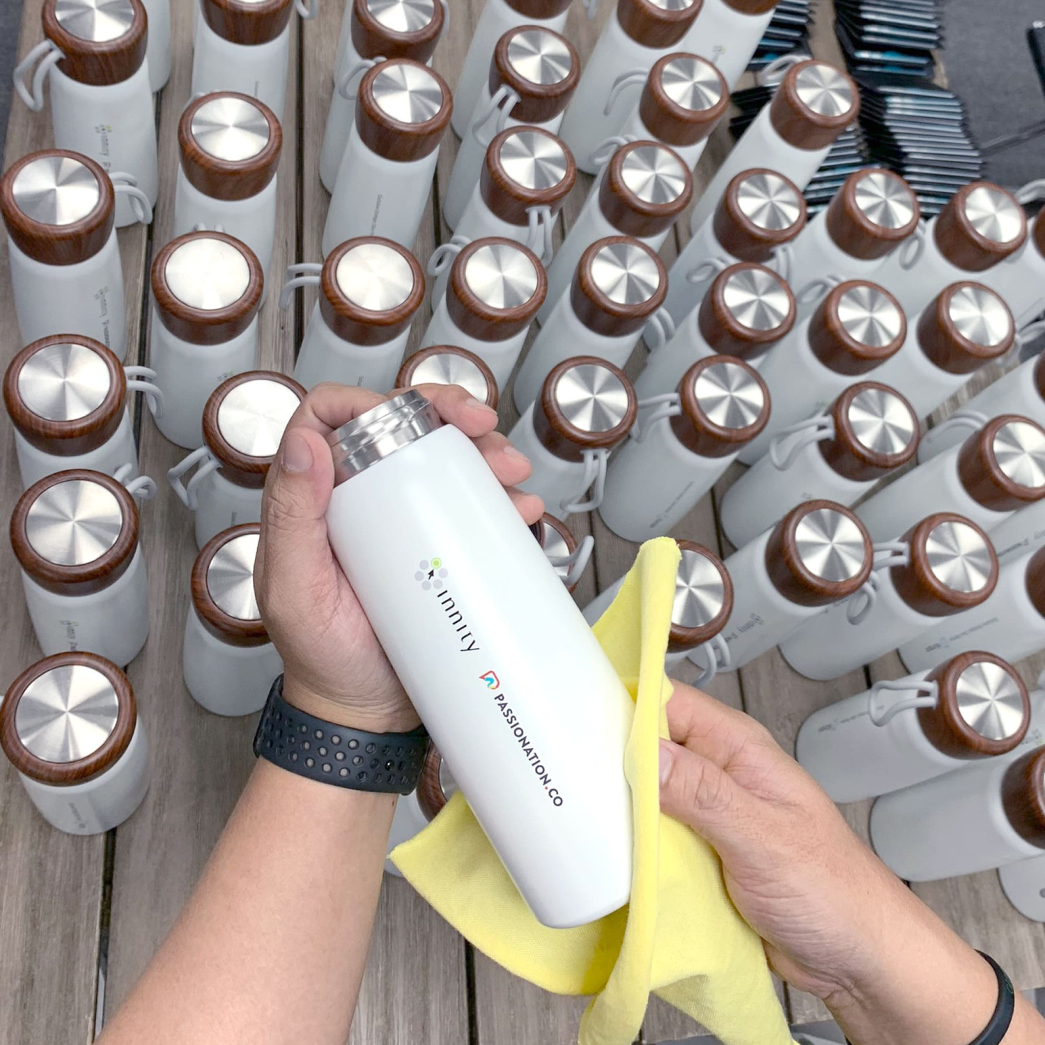 oem-group-chu-dao-voi-tung-san-pham-de-dua-den-voi-khach-hang-03-1692594901