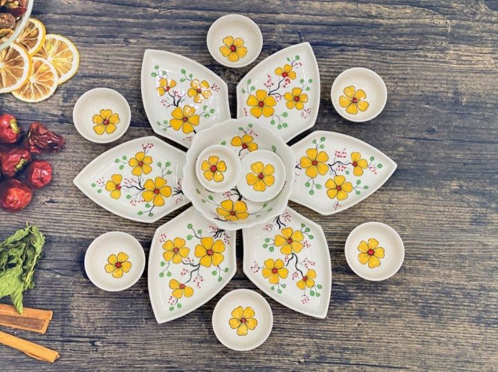 bo-bat-dia-bat-trang-hinh-thoi-in-hoa-song-dong-1699604831