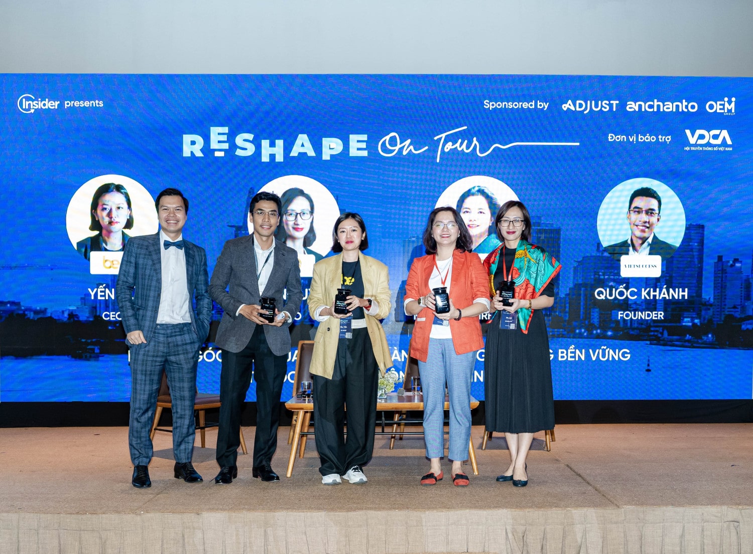 bo-qua-tang-su-kien-dem-lai-an-tuong-doi-voi-khach-hang-cua-insider-1693296368