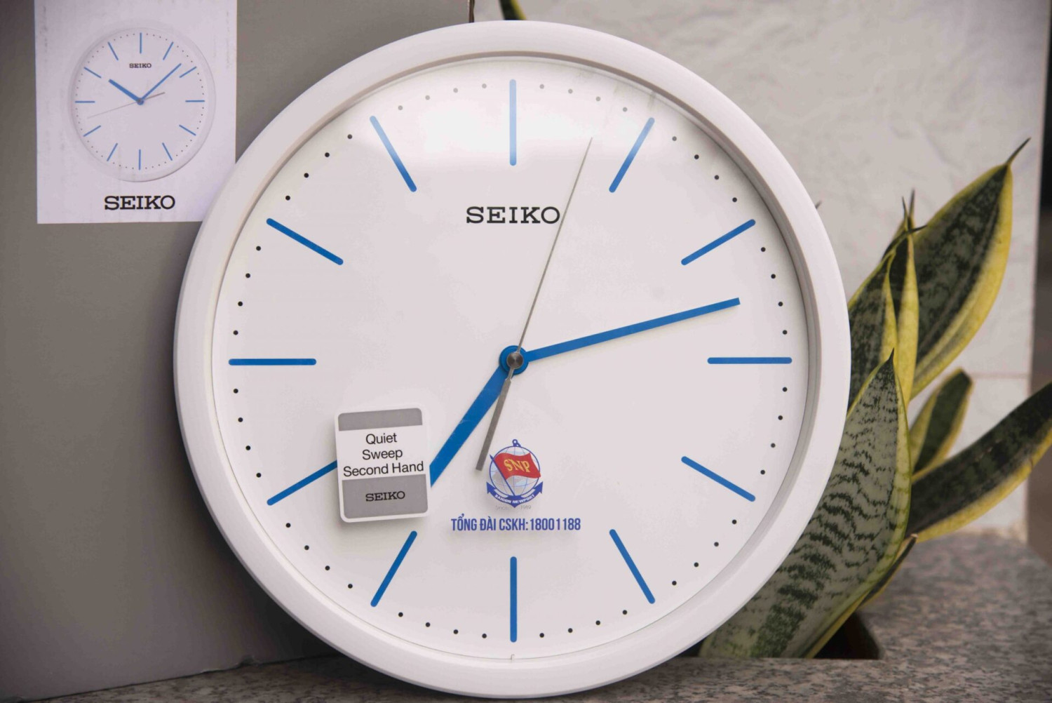 dong-ho-treo-tuong-01-scaled-1700636732