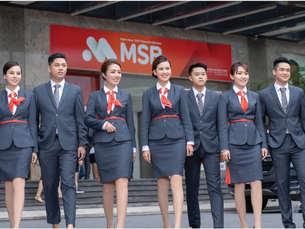 dong-phuc-ngan-hang2-min-1-1706156999