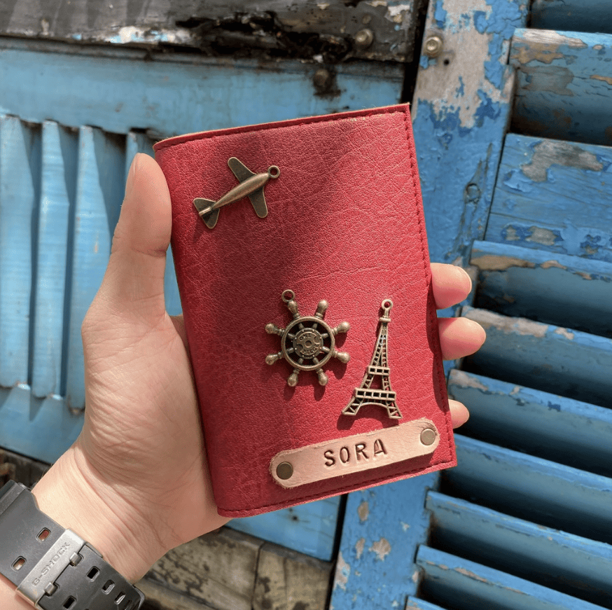 goi-y-mot-so-mau-vi-dung-passport-cho-mua-du-lich-danh-tang-doi-tac-04-1714732503