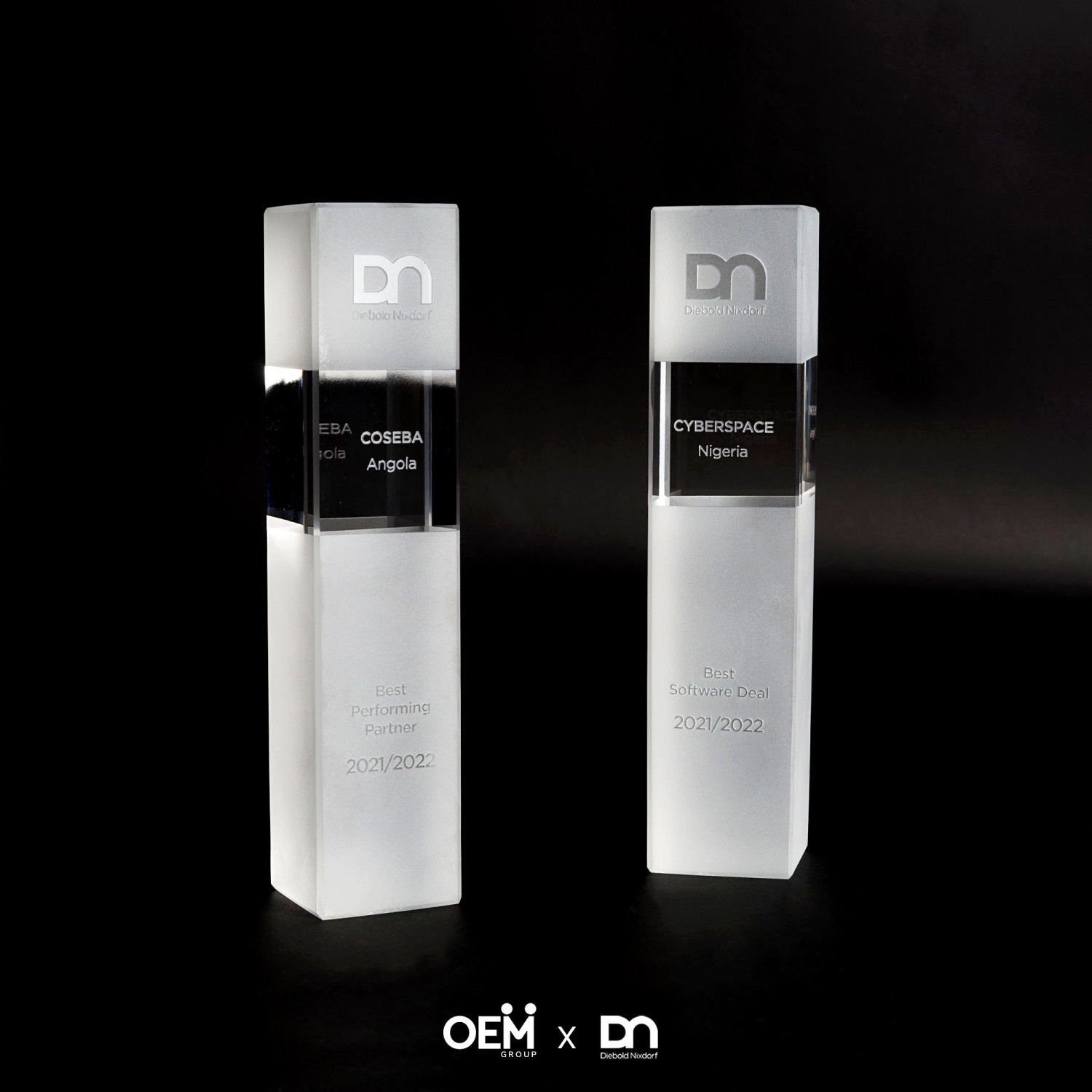 ky-niem-chuong-pha-le-cua-oem-group-duoc-cham-khac-tinh-te-1703304294