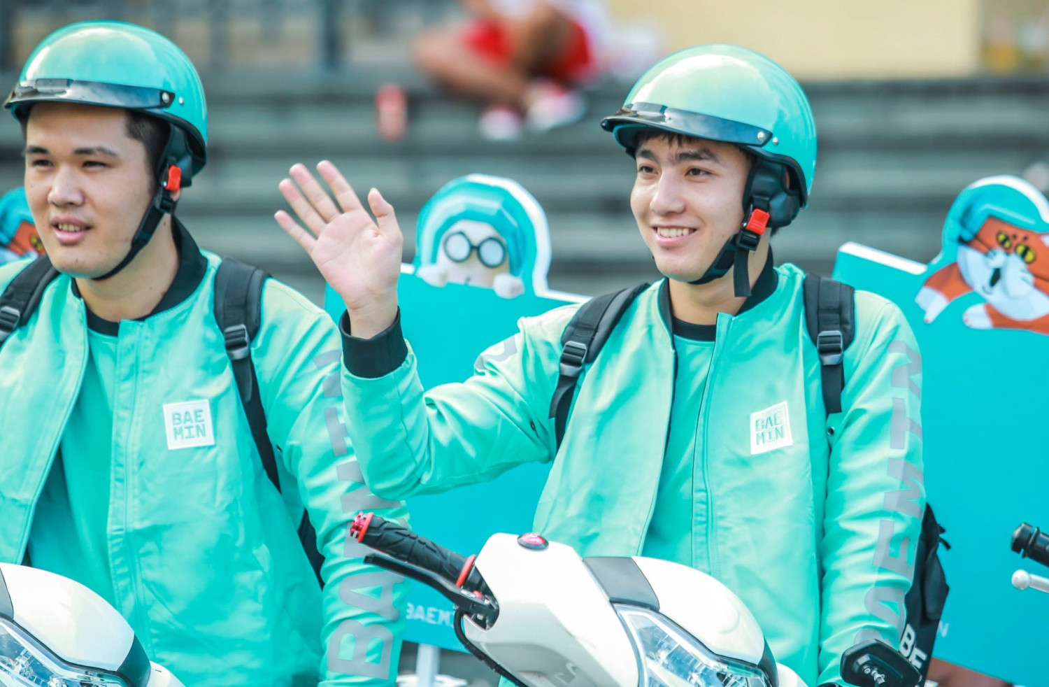 tim-hieu-ngay-cach-de-chon-ao-khoac-dong-phuc-cho-doanh-nghiep-chat-luong-thumnail-04-1714646067