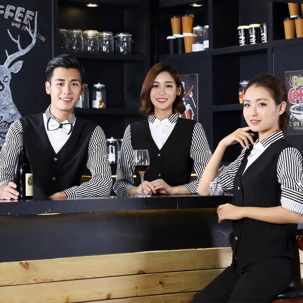 tong-hop-5-mau-dong-phuc-dep-nhat-danh-cho-nhan-vien-ban-hang-03-1710993700