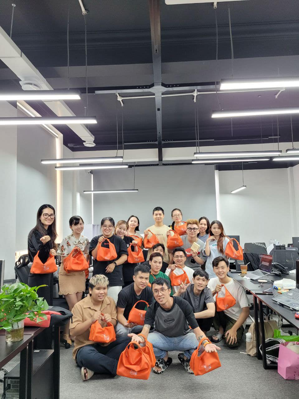 vui-pha-co-don-trung-thu-cung-oem-group-7-1698032654