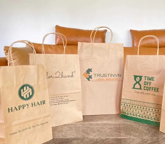 Sản xuất túi giấy kraft in logo thương hiệu cho doanh nghiệp