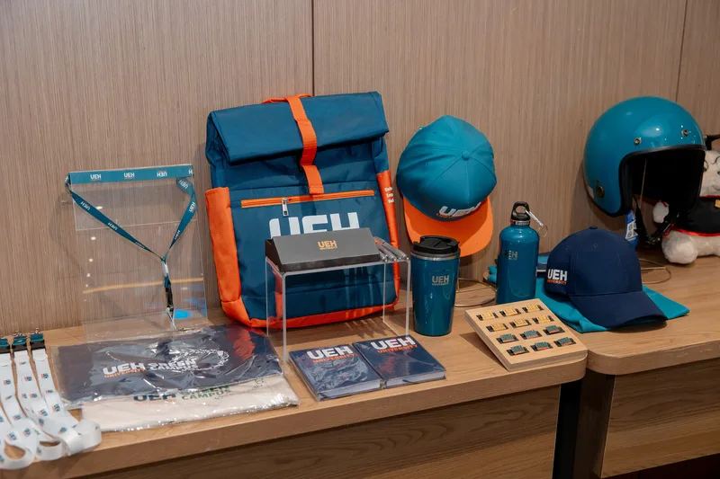 Giải pháp merchandise cho UEH