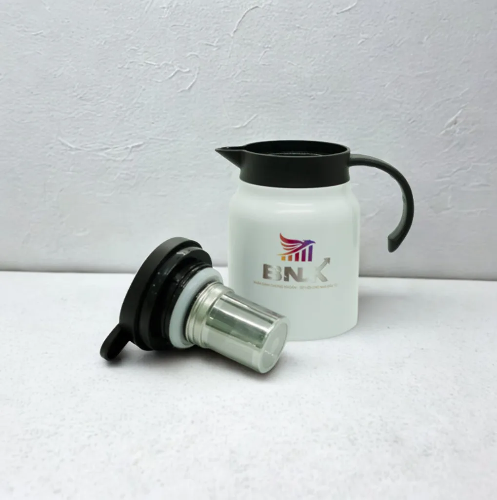 Ấm pha trà quà tặng khách hàng tinh tế cho đối tác