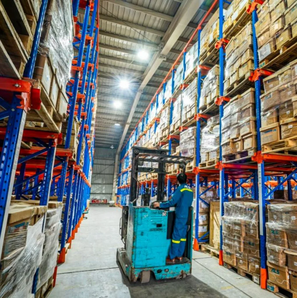 Chi phí lưu kho cũng là 1 điều nên lưu ý 