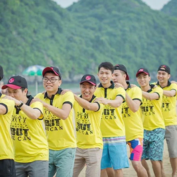 Áo polo team building in logo công ty sắc nét
