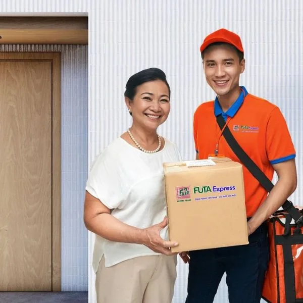 Đồng phục giúp tạo ra một trải nghiệm thương hiệu thống nhất cho cả tài xế và khách hàng
