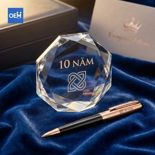 Gợi Ý Quà Tặng Kỷ Niệm Thành Lập Công Ty Ấn Tượng